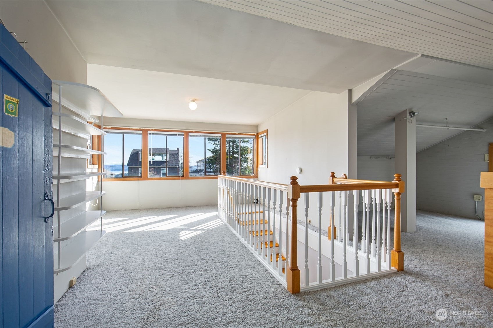 1941 15th Avenue East Seattle, WA 98112 - Photo 24 of 37 a view of an entryway with staircase