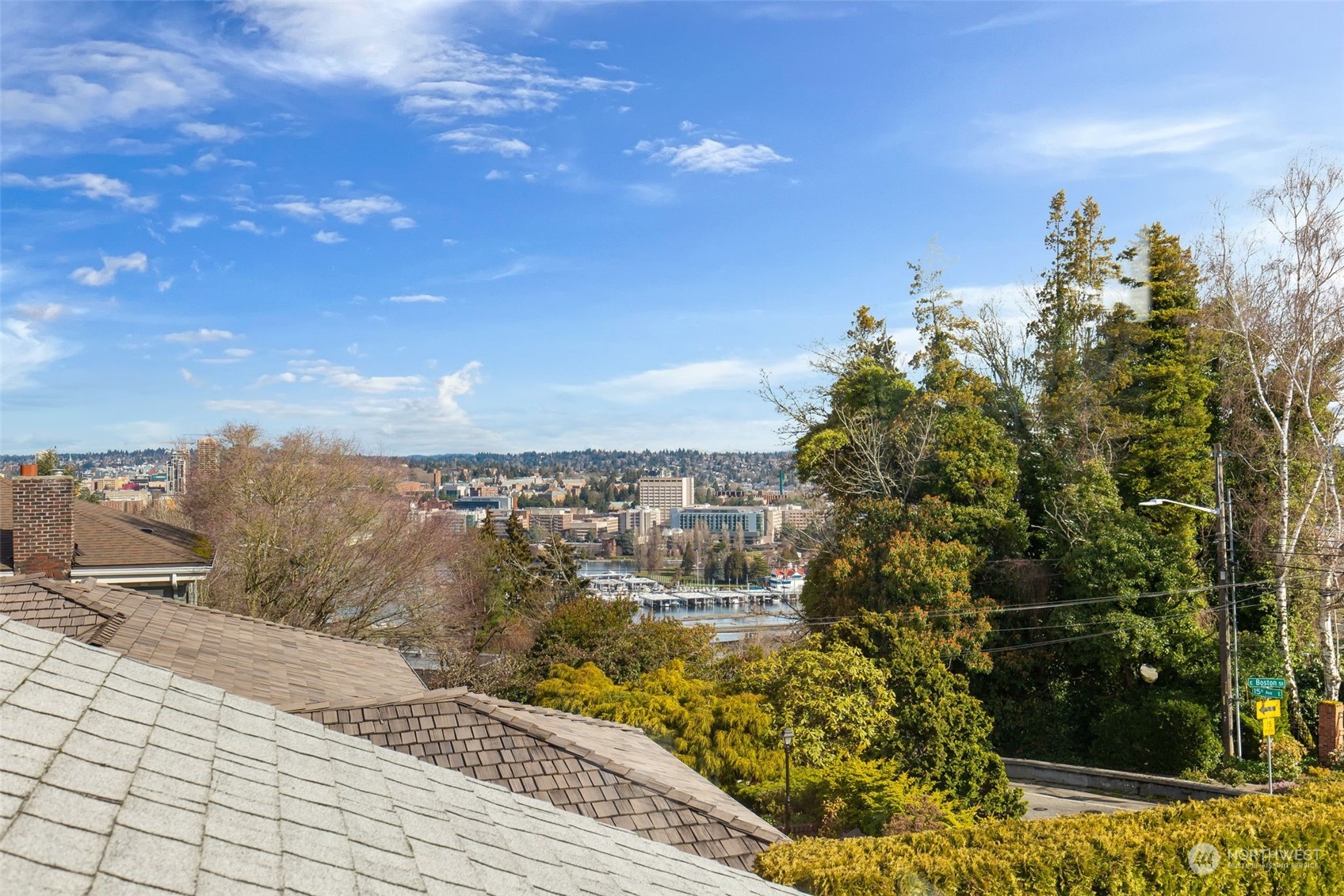 1941 15th Avenue East Seattle, WA 98112 - Photo 25 of 37 a view of a terrace