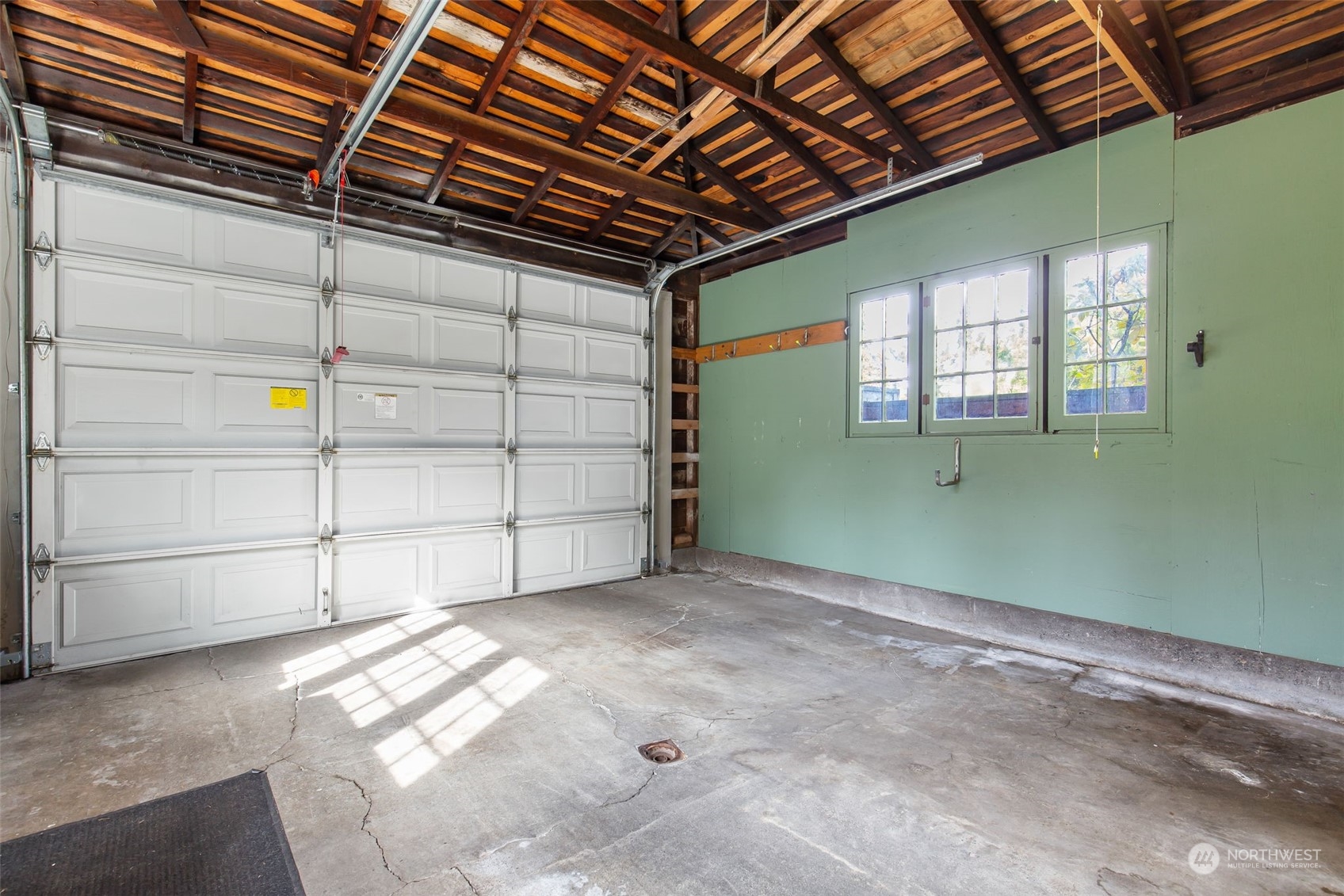 1941 15th Avenue East Seattle, WA 98112 - Photo 29 of 37 a view of a garage
