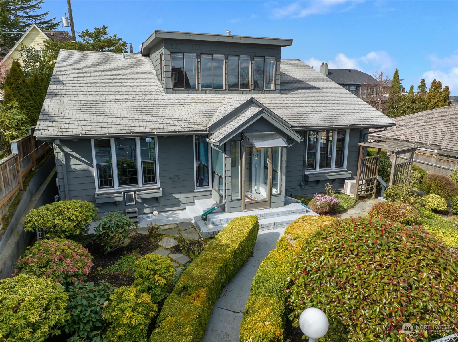 1941 15th Avenue East Seattle, WA 98112 - Photo 37 of 37 a view of a house with pool and sitting area