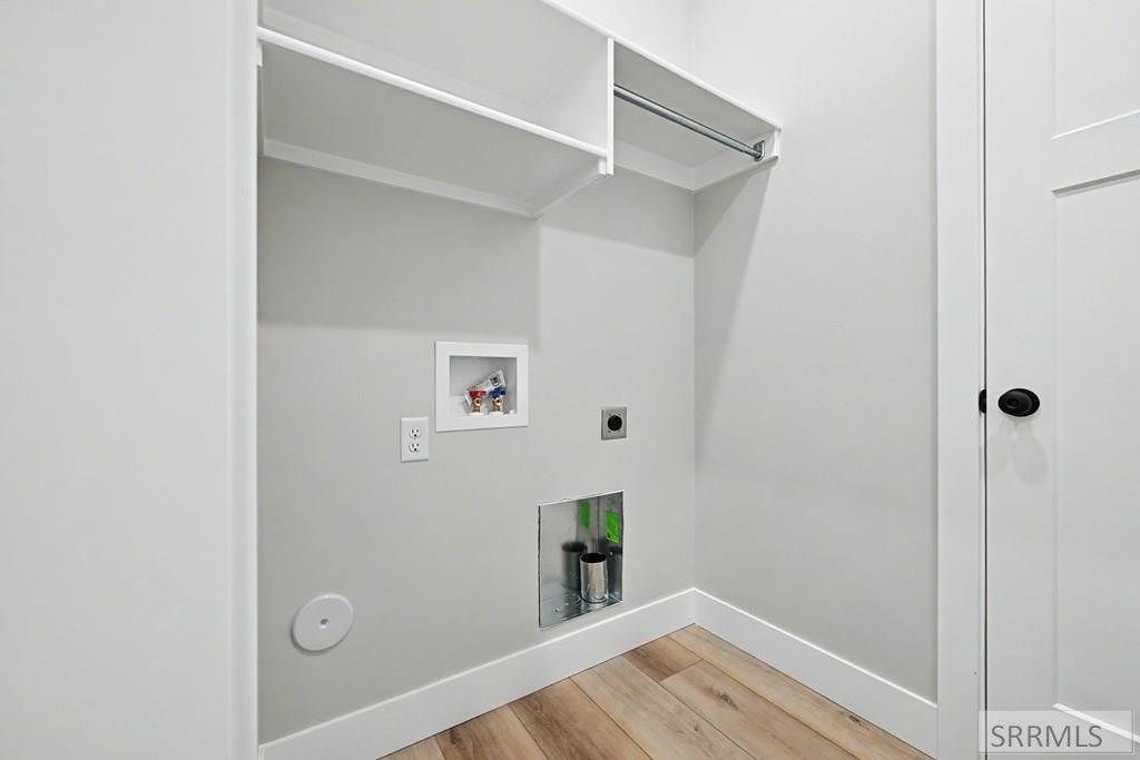 456 Spruce Way Rigby, ID 83442 - Photo 17 of 24 Laundry Room