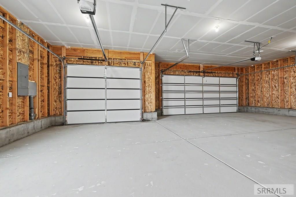 456 Spruce Way Rigby, ID 83442 - Photo 24 of 24 3-Car Garage