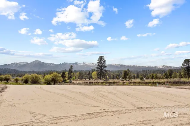 $275,000 | L7-b1 L7-b1 River, Cascade, ID 83611