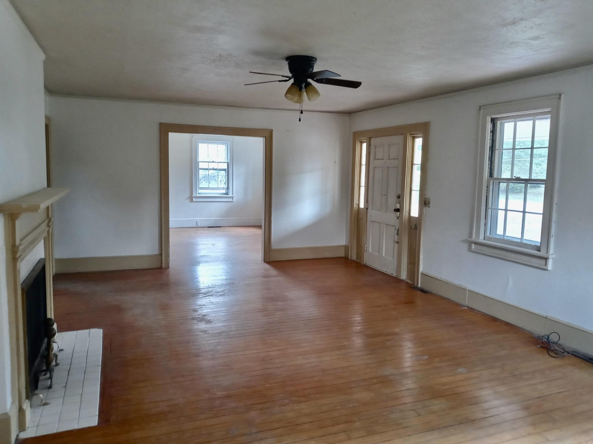 506 Roland Avenue Johnston, SC 29832 - Photo 2 of 25