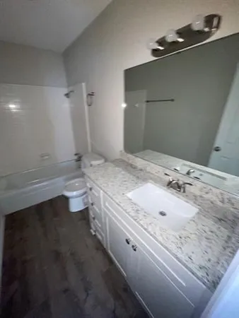 $1,000 | 1547 La Annie Drive, Baton Rouge, LA 70815