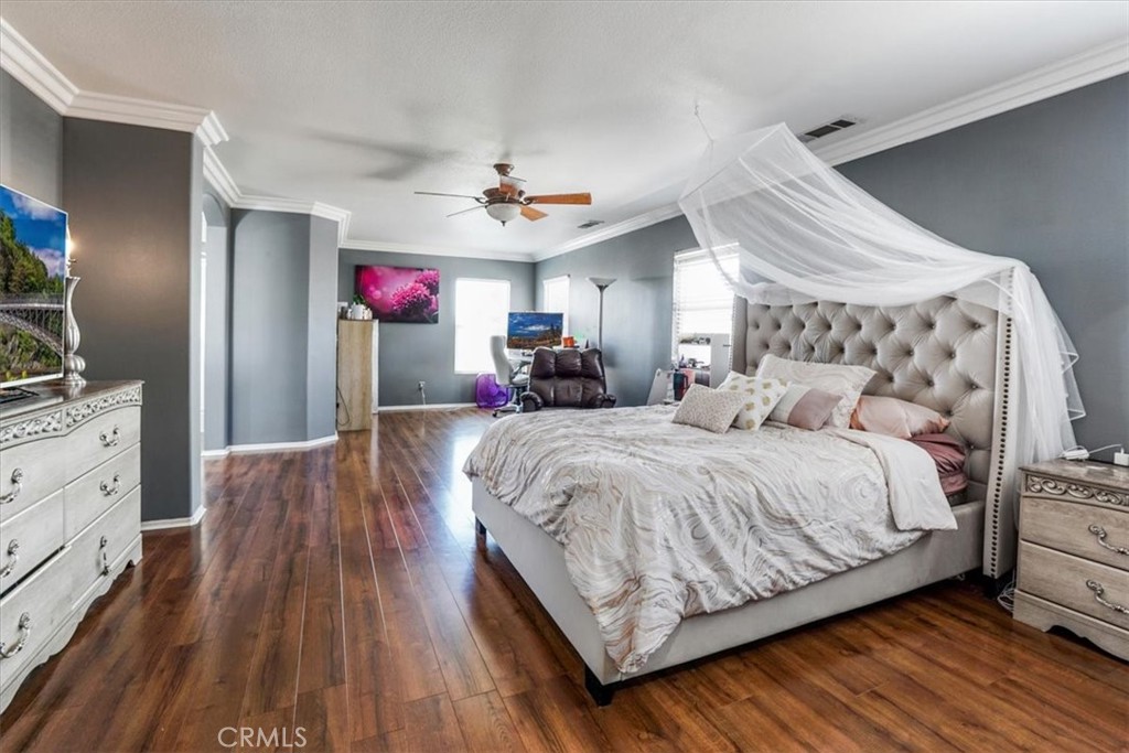 29061 La Ladera Road Menifee, CA 92584 - Photo 26 of 57 Primary Bedroom