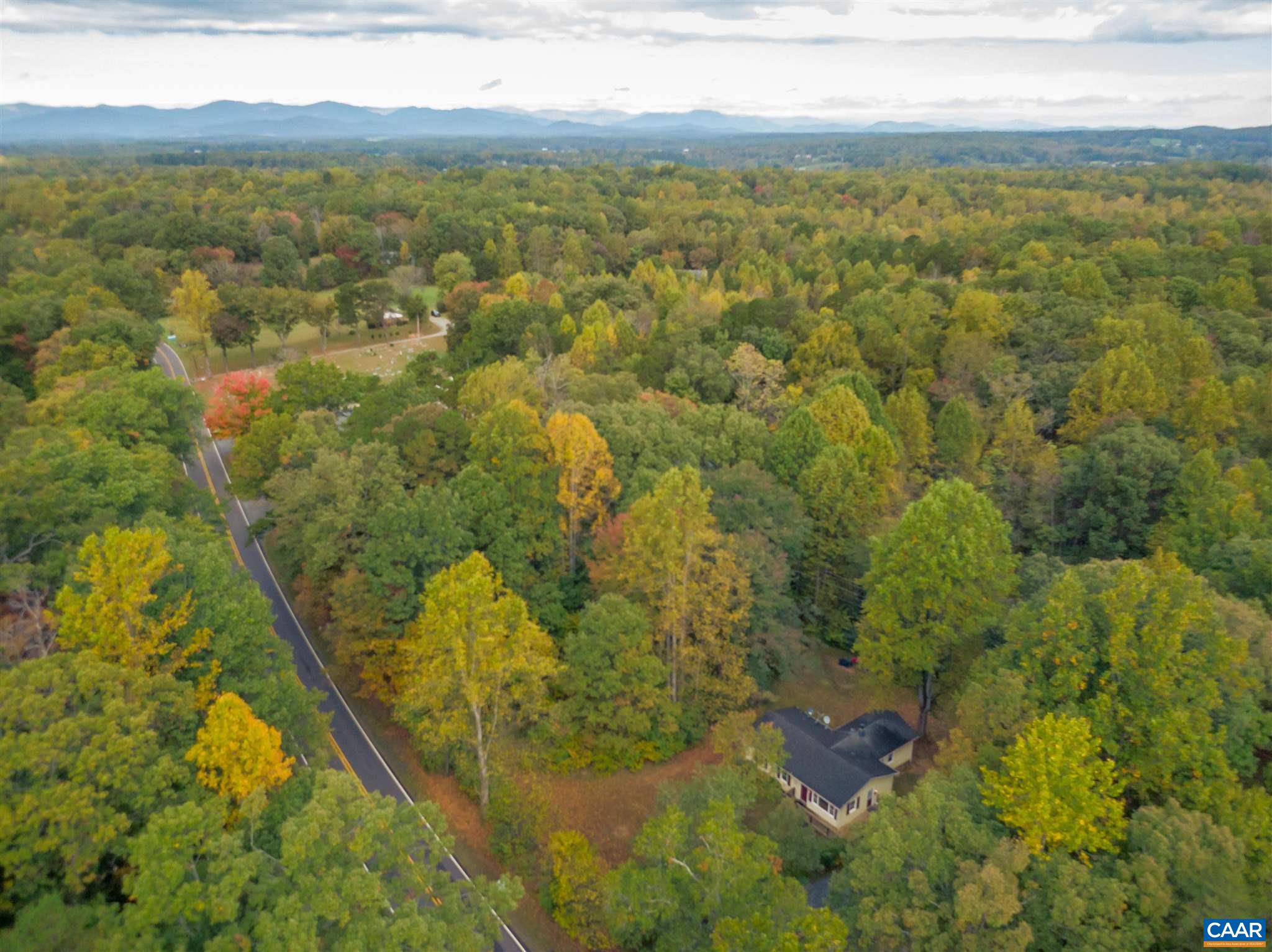 2588 South Blue Ridge Turnpike Rochelle, VA 22738 - Photo 25 of 30 a view of city and mountain