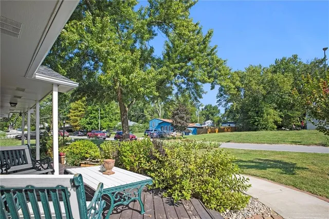 $275,000 | 8403 East 110 Terrace, Kansas City, MO 64134