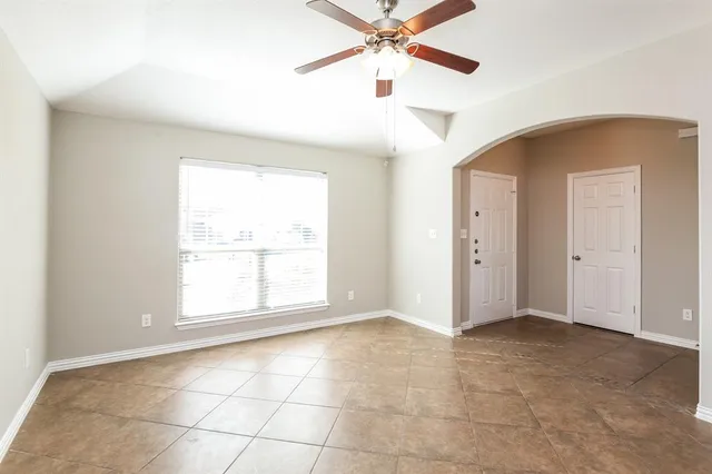 $1,825 | 3428 Heatherbend Street, Fort Worth, TX 76123