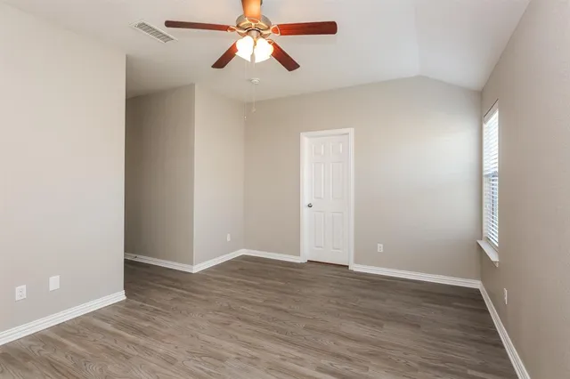 $1,825 | 3428 Heatherbend Street, Fort Worth, TX 76123