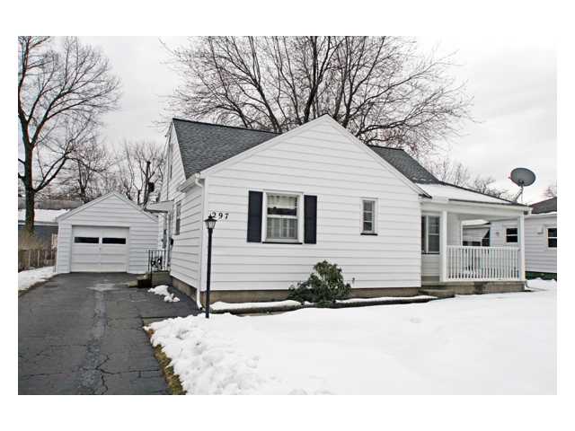 297 Garford Road Irondequoit, NY 14622 - Photo 1 of 1 Exterior Front