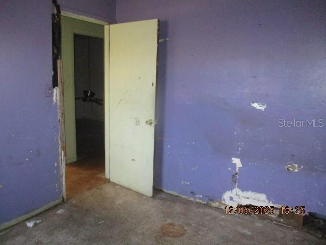 4175 Covington Street Orlando, FL 32811 - Photo 14 of 19 a view of a room