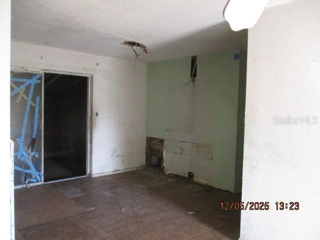 4175 Covington Street Orlando, FL 32811 - Photo 7 of 19 a view of a room