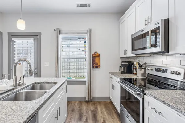 $359,900 | 680 Bristol Creek Drive, Nashville, TN 37221
