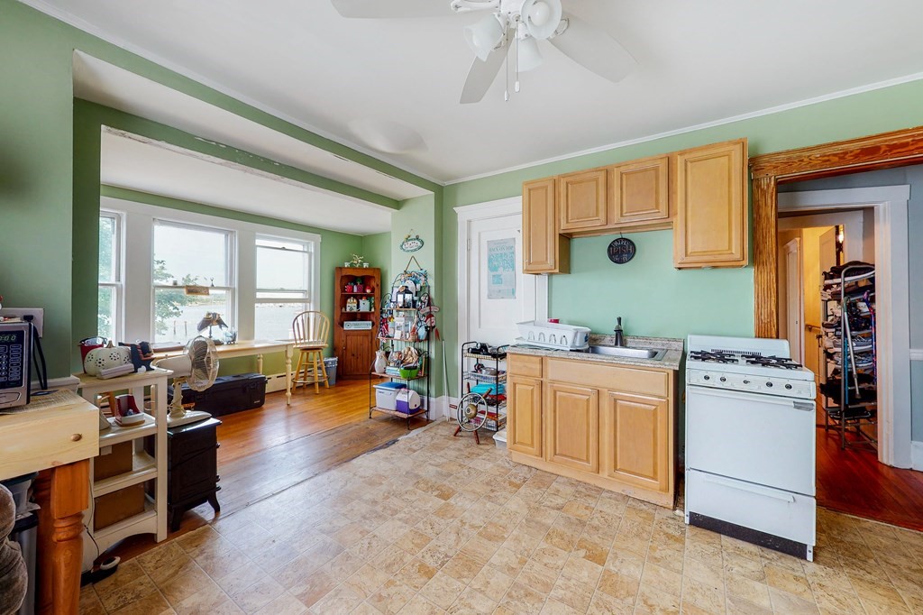 41 Court Road Winthrop, MA 02152 - Photo 20 of 40 Gallery Image 20