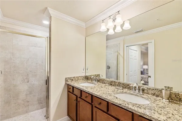 $349,900 | 5558 Palmer Circle, Unit 105, Bradenton, FL 34211