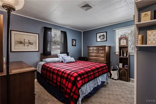 $199,900 | 20 Balsam Crescent, New Hartford, NY 13413