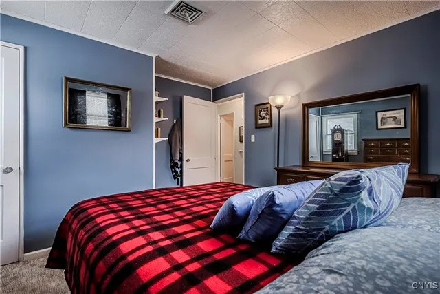 $199,900 | 20 Balsam Crescent, New Hartford, NY 13413