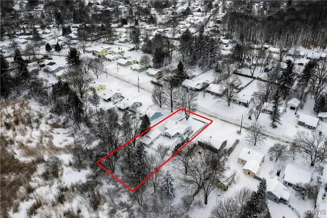 $199,900 | 20 Balsam Crescent, New Hartford, NY 13413