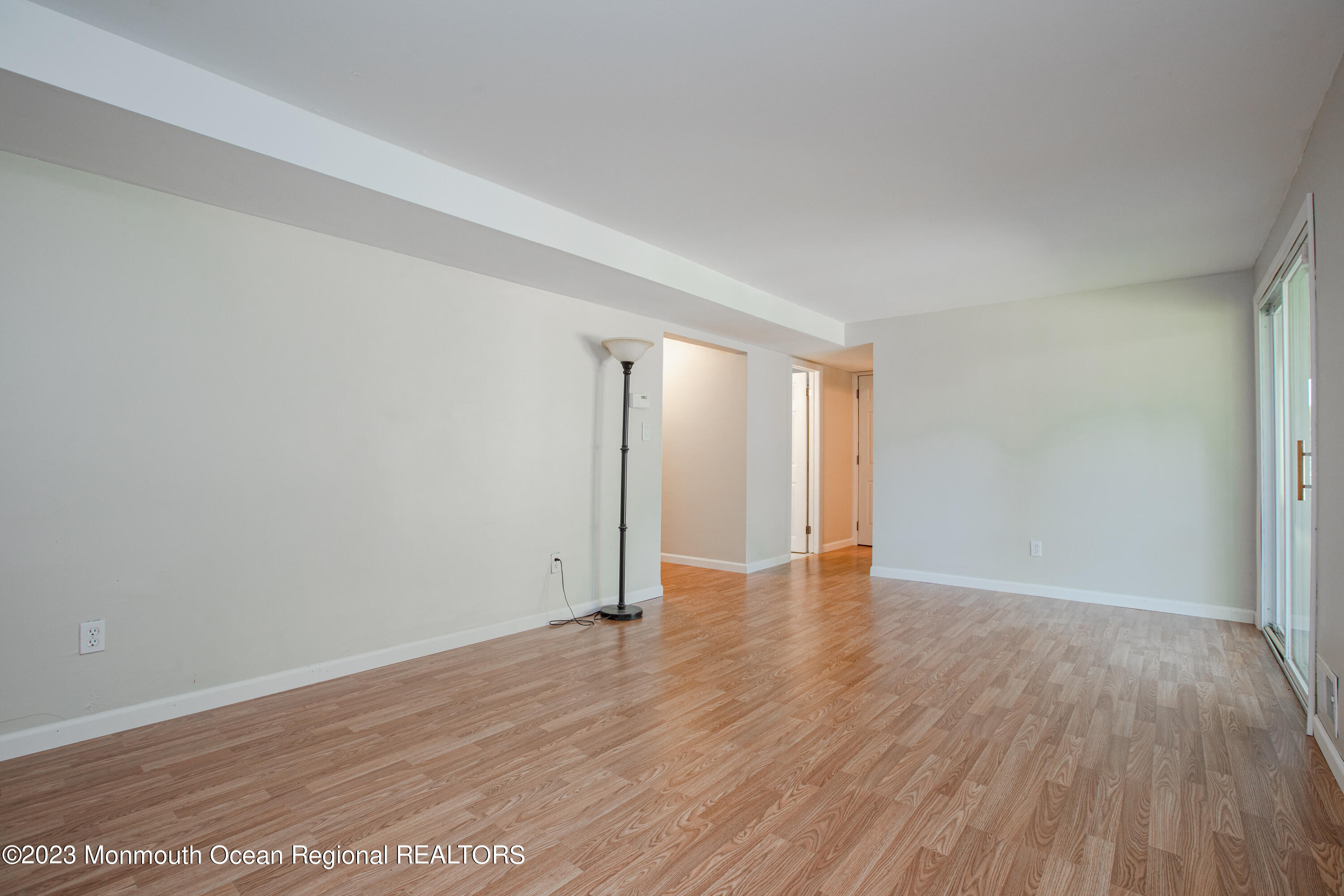 29 Dutch Valley Road Howell, NJ 07731 - Photo 18 of 27 41