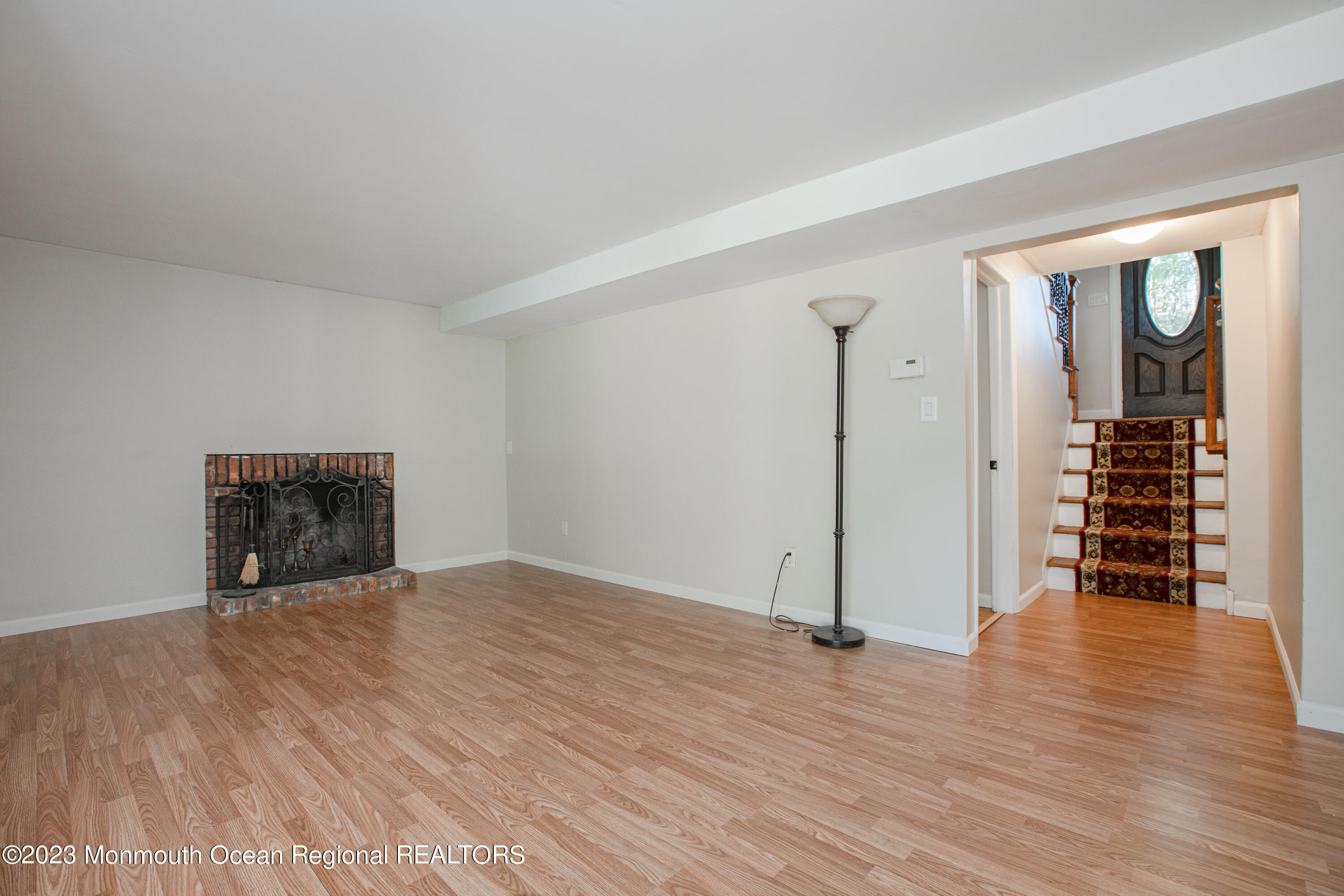 29 Dutch Valley Road Howell, NJ 07731 - Photo 19 of 27 42