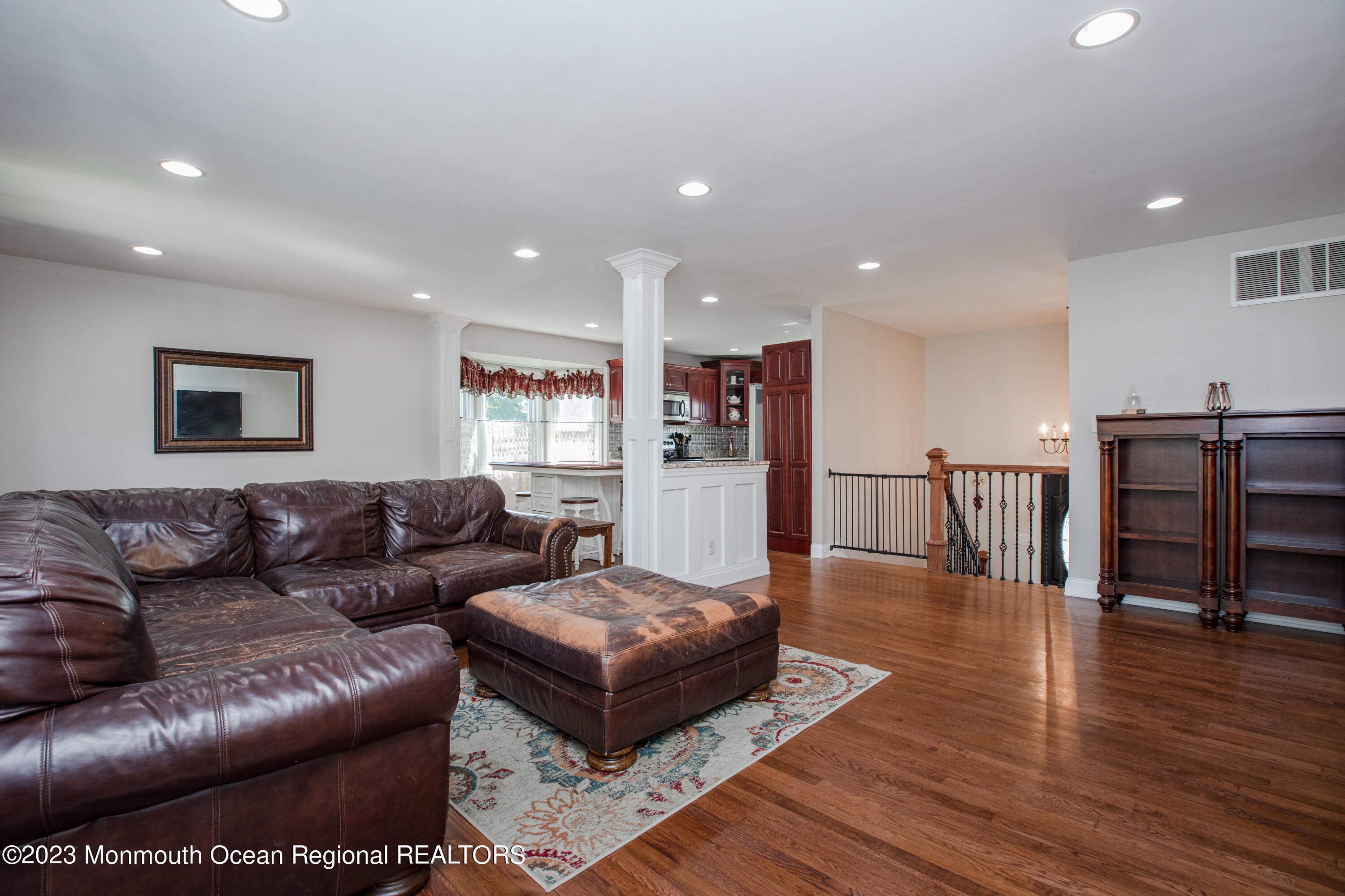 29 Dutch Valley Road Howell, NJ 07731 - Photo 5 of 27 21