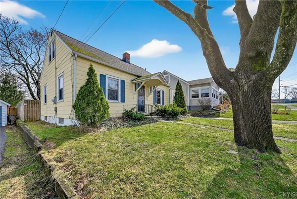 $179,000 | 310 Russell Avenue, Salina, NY 13088