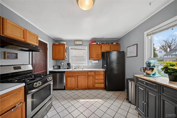 $179,000 | 310 Russell Avenue, Salina, NY 13088