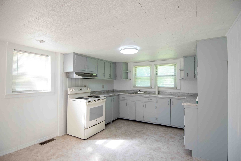 75 Lyman Road Northfield, MA 01360 - Photo 4 of 21 Gallery Image 4