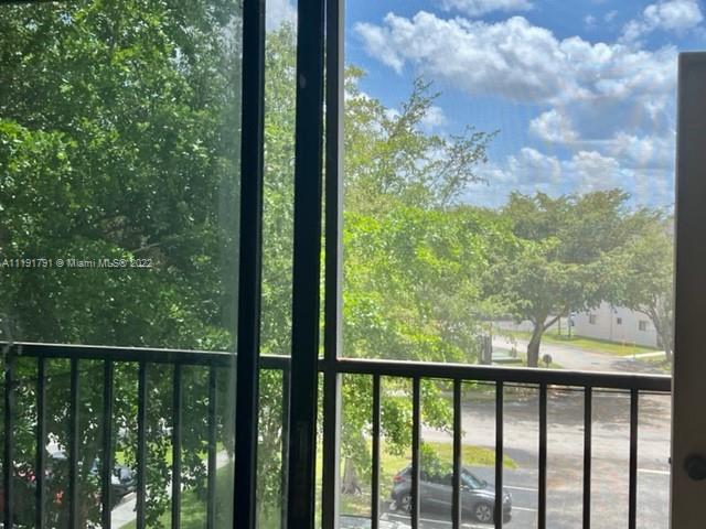 8420 Southwest 133rd Avenue Road, Unit 413 Miami, FL 33183 - Photo 14 of 15 Gallery Image 14