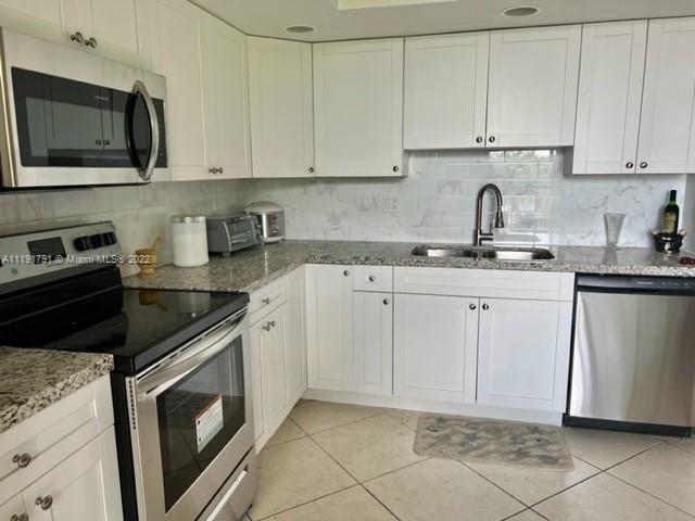 8420 Southwest 133rd Avenue Road, Unit 413 Miami, FL 33183 - Photo 4 of 15 Gallery Image 4
