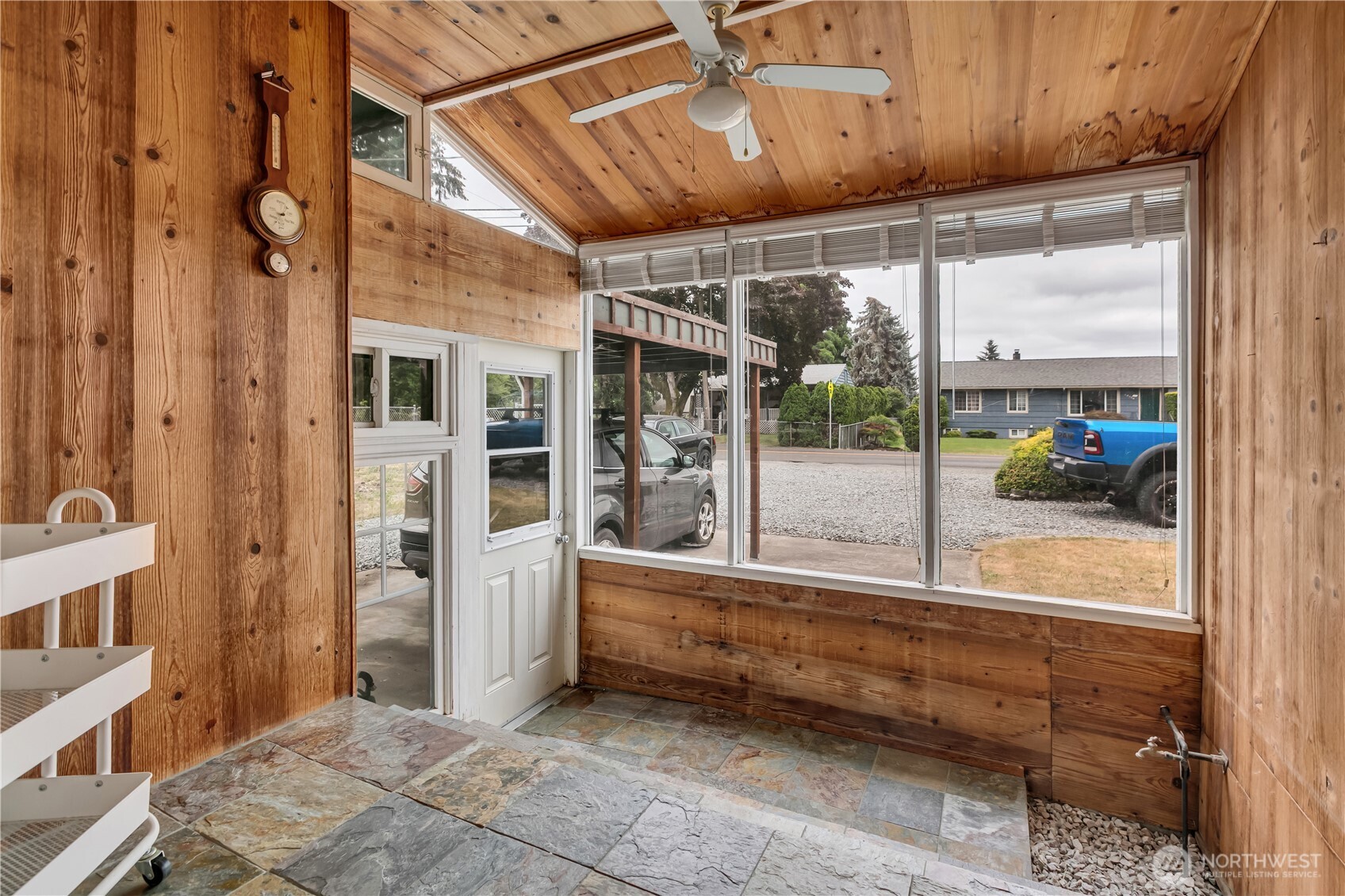 15115 74th Street East Sumner, WA 98390 - Photo 14 of 40