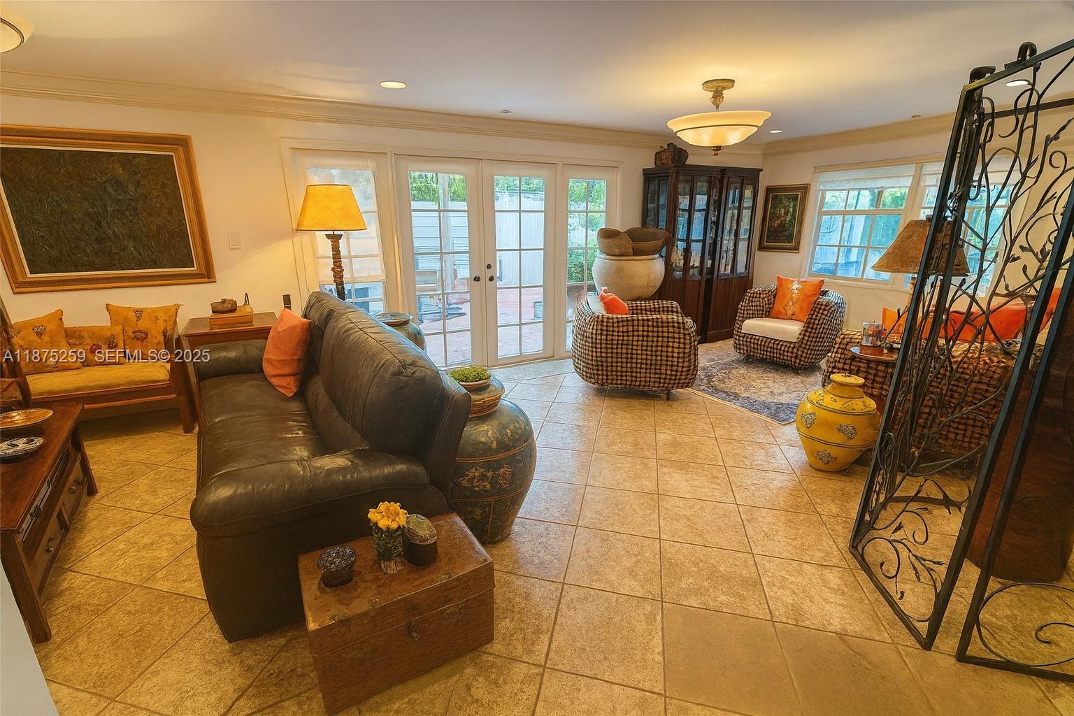 401 Warren Lane Key Biscayne, FL 33149 - Photo 13 of 46