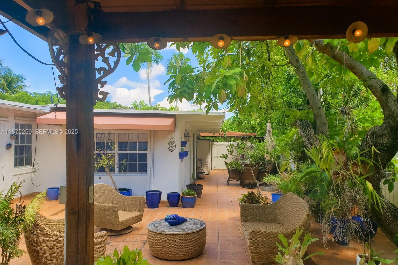 401 Warren Lane Key Biscayne, FL 33149 - Photo 34 of 46