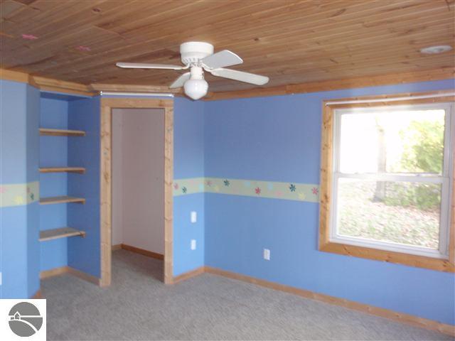 7391 Platte Road Beulah, MI 49617 - Photo 15 of 15 1715220-14.JPG