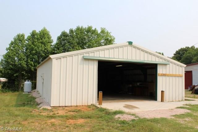 7707 Old Concord Road Salisbury, NC 28146 - Photo 3 of 4 Gallery Image 3