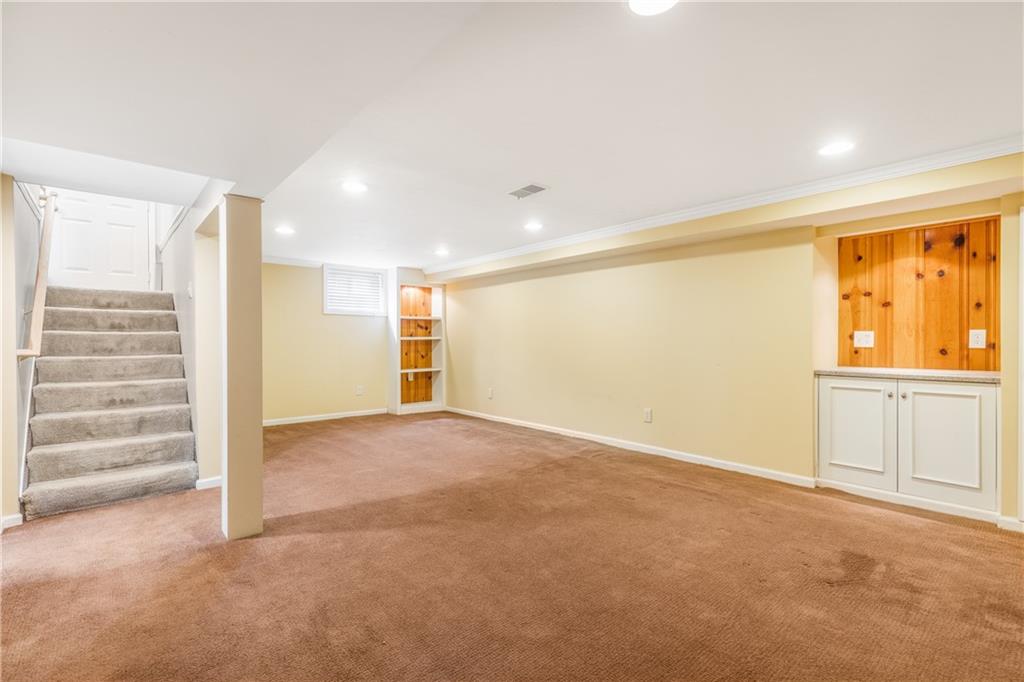89 Bellview Circle McKees Rocks, PA 15136 - Photo 18 of 24 Gallery Image 18