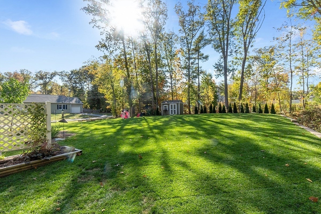 16 Oak Road Littleton, MA 01460 - Photo 4 of 38