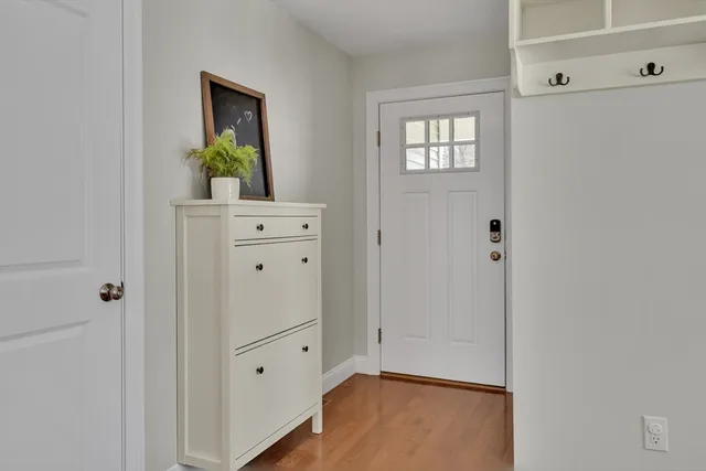 $850,000 | 16 Oak Road, Littleton, MA 01460