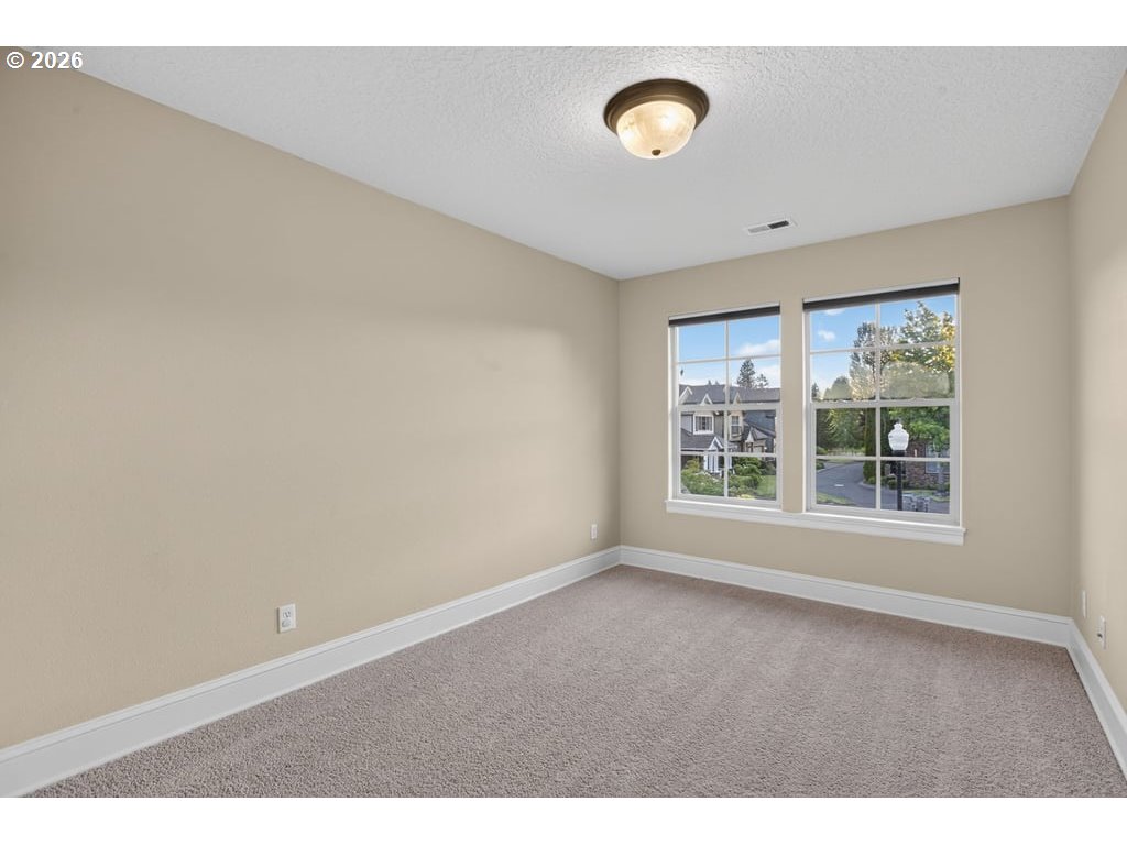 17458 Southwest 135th Place Portland, OR 97224 - Photo 28 of 37