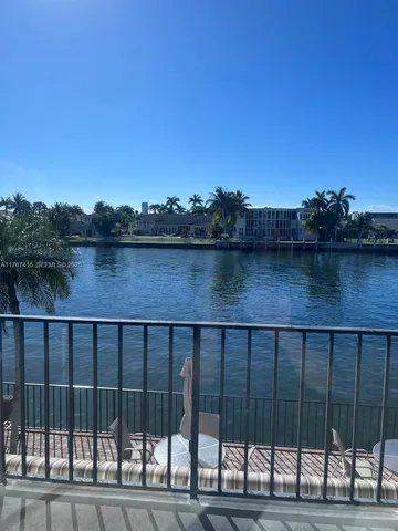 $2,375 | 3113 South Ocean Drive, Unit 701, Hallandale Beach, FL 33009