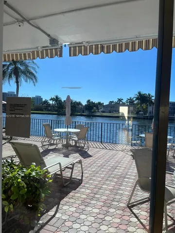 $2,375 | 3113 South Ocean Drive, Unit 701, Hallandale Beach, FL 33009