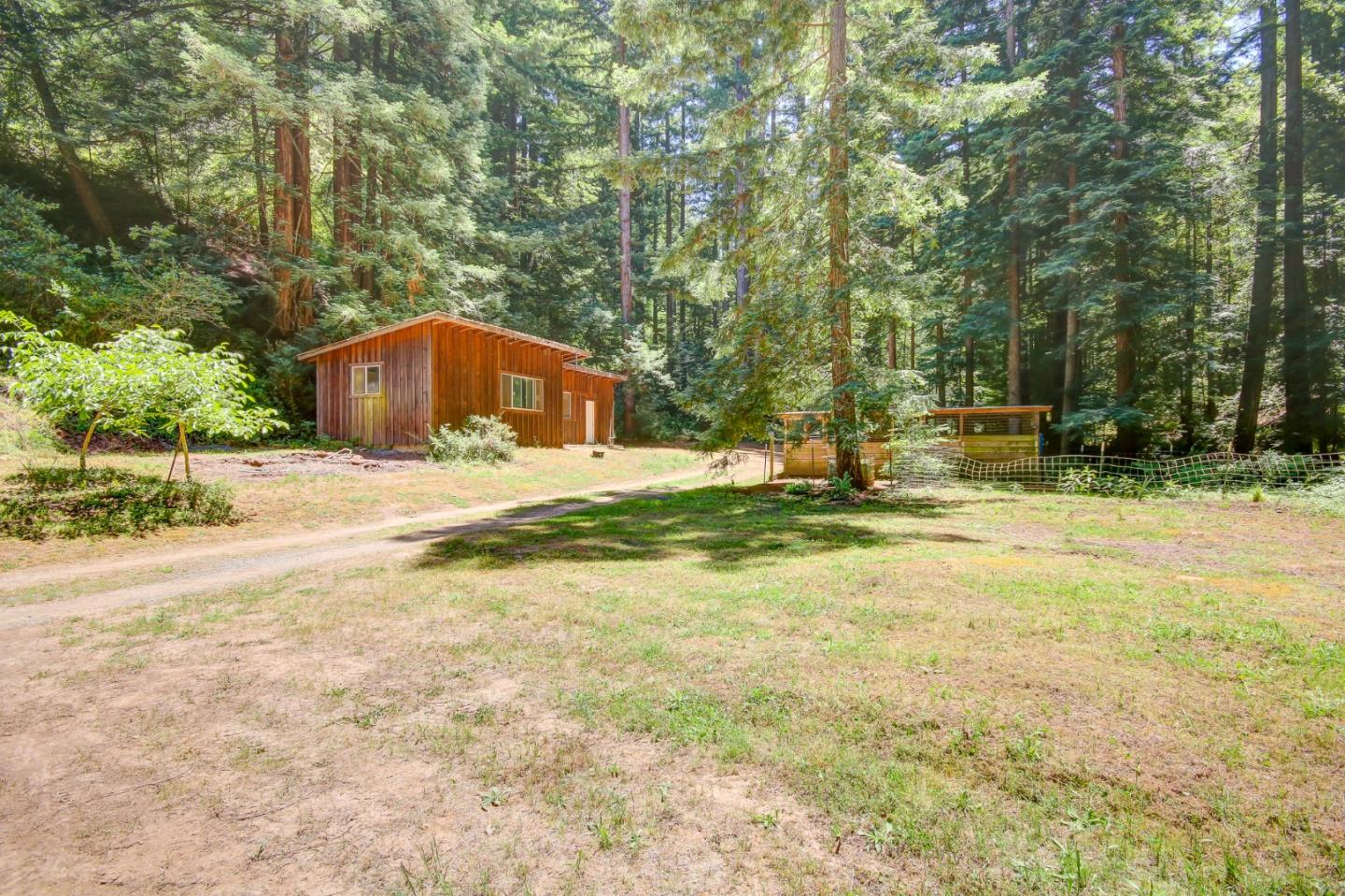 500 Hidden Canyon Watsonville, CA 95076 - Photo 33 of 37 a backyard of a house with yard and trampoline