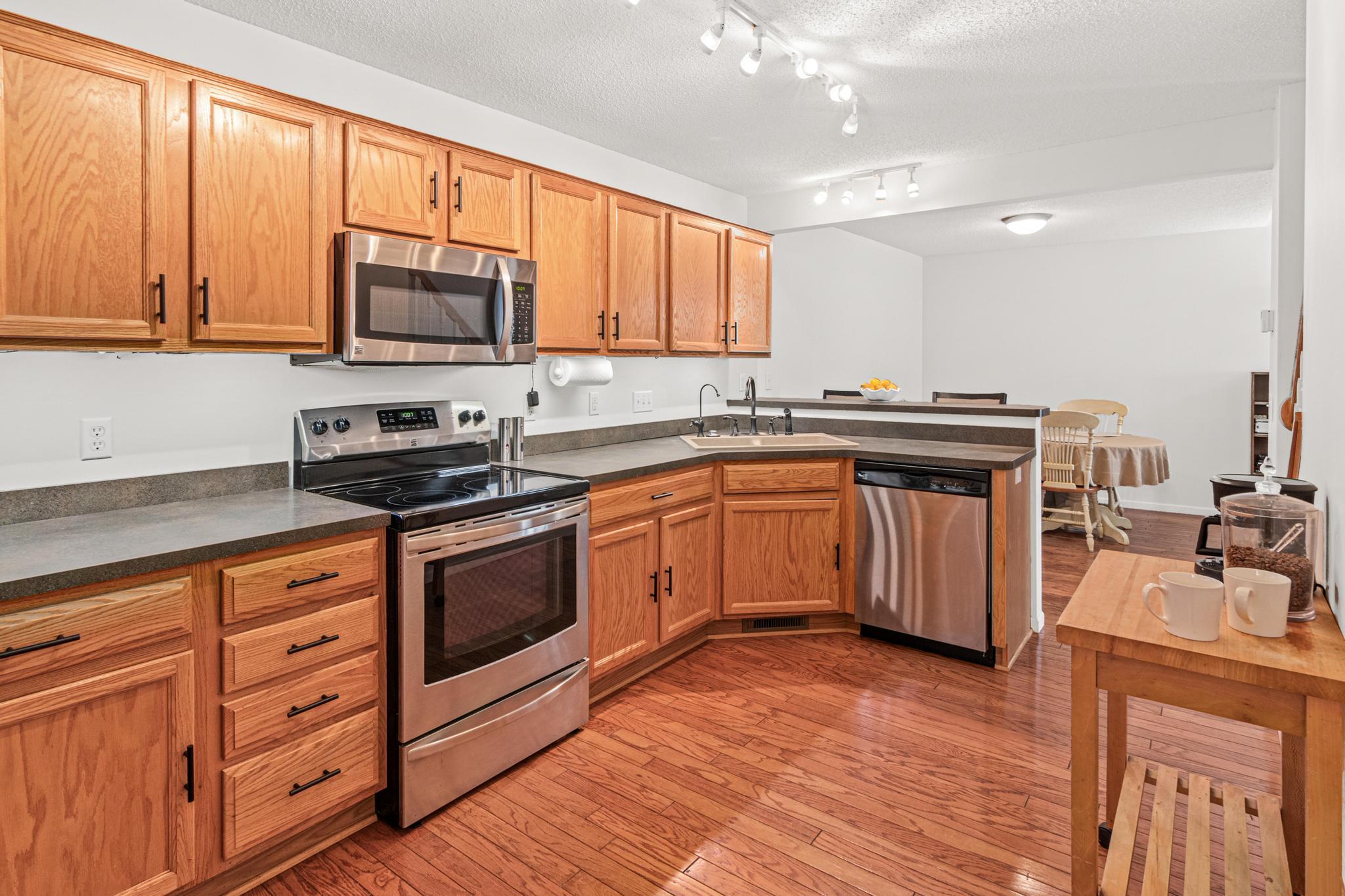 8958 Pheasant Lane St. Bonifacius, MN 55375 - Photo 9 of 25