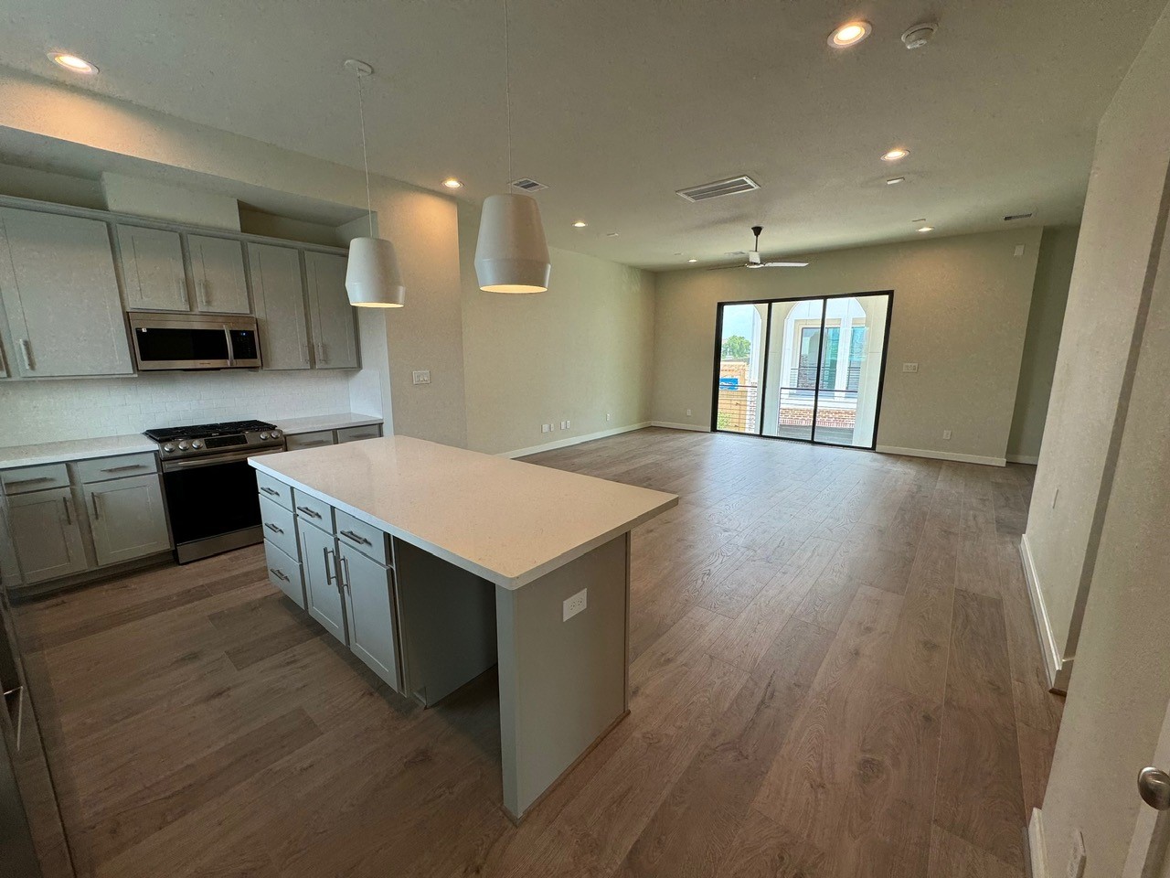 3013 Hicks Street Houston, TX 77007 - Photo 10 of 22
