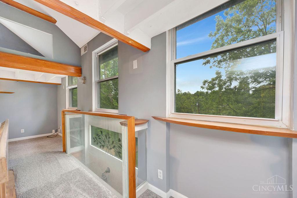 6851 Taylor Road Cincinnati, OH 45248 - Photo 23 of 50