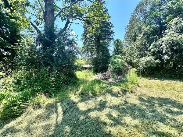 $399,900 | 7338 Highway 5, Westmoreland, NY 13323