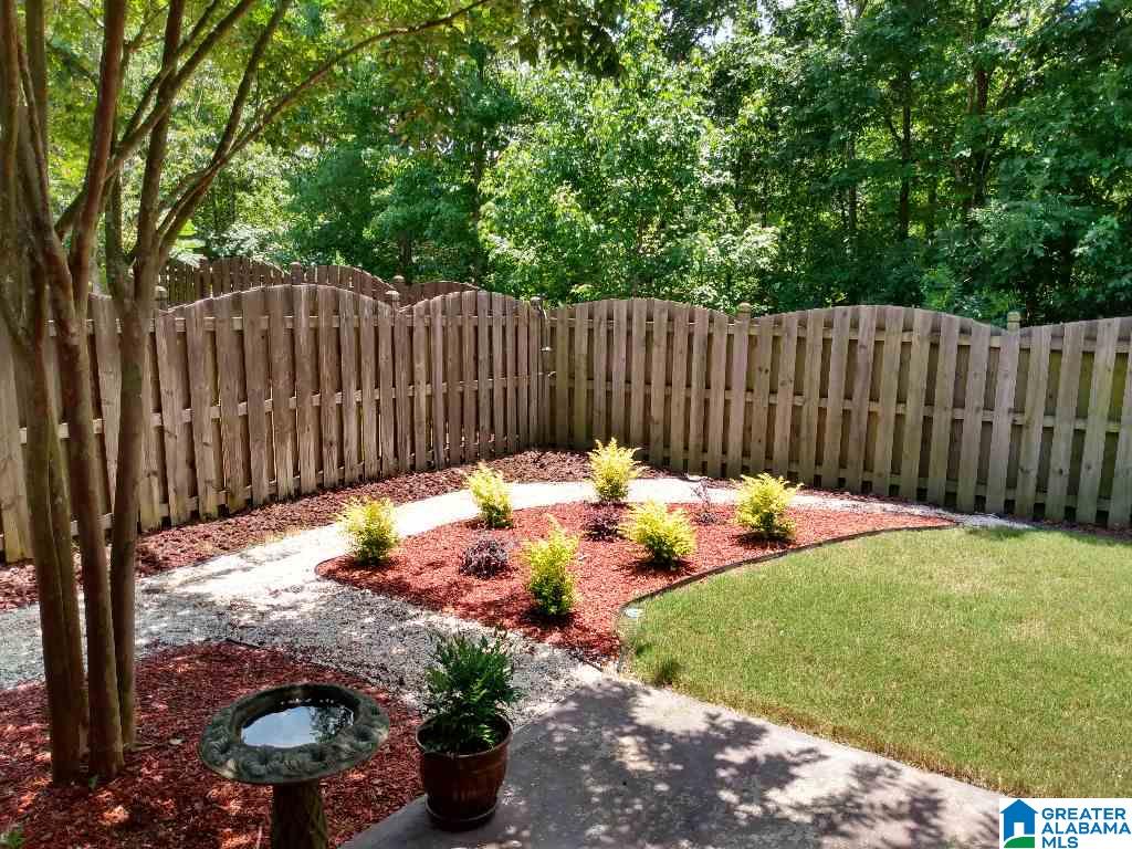 203 Dunrobin Cove Pelham, AL 35124 - Photo 4 of 24
