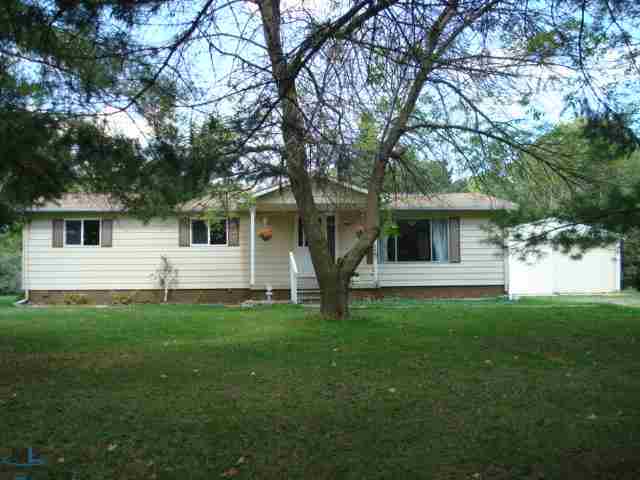 6865 Roach Road Lexington, MI 48450 - Photo 1 of 10 31142254.JPG
