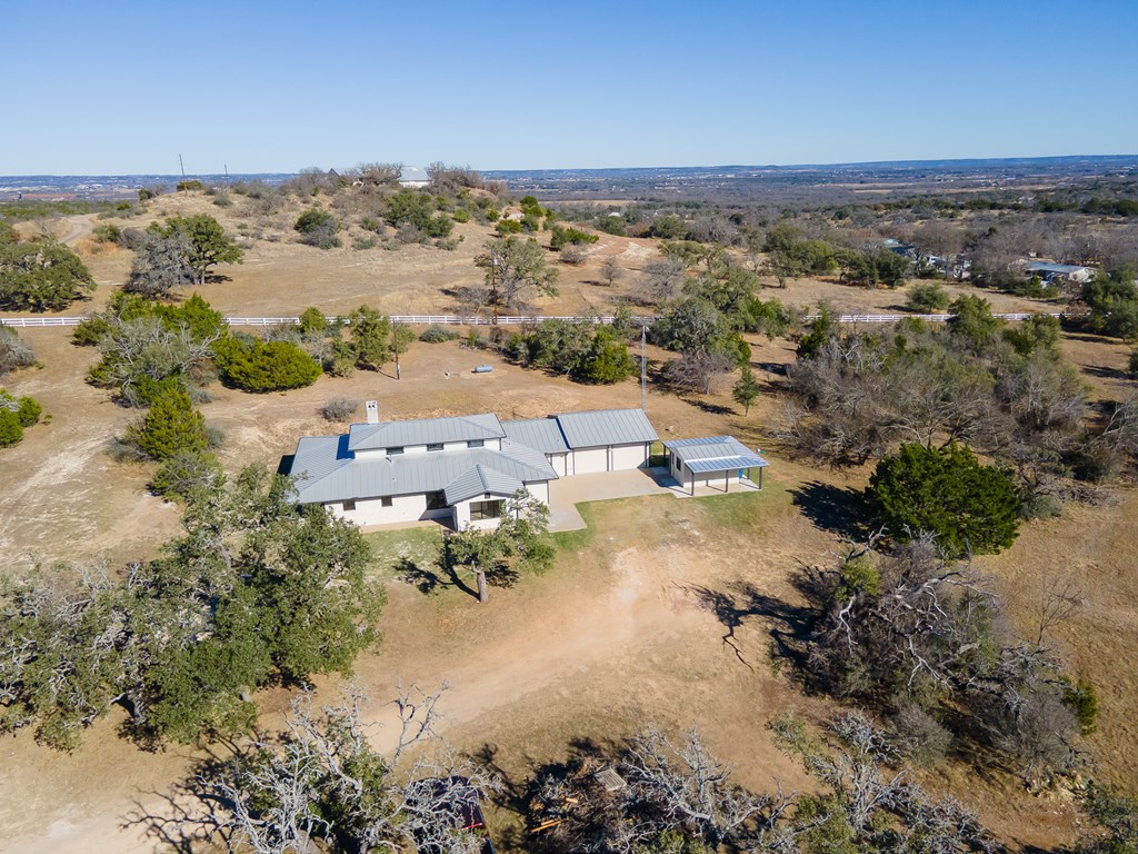 622 Paradise Ranch Road Fredericksburg, TX 78624 - Photo 75 of 90
